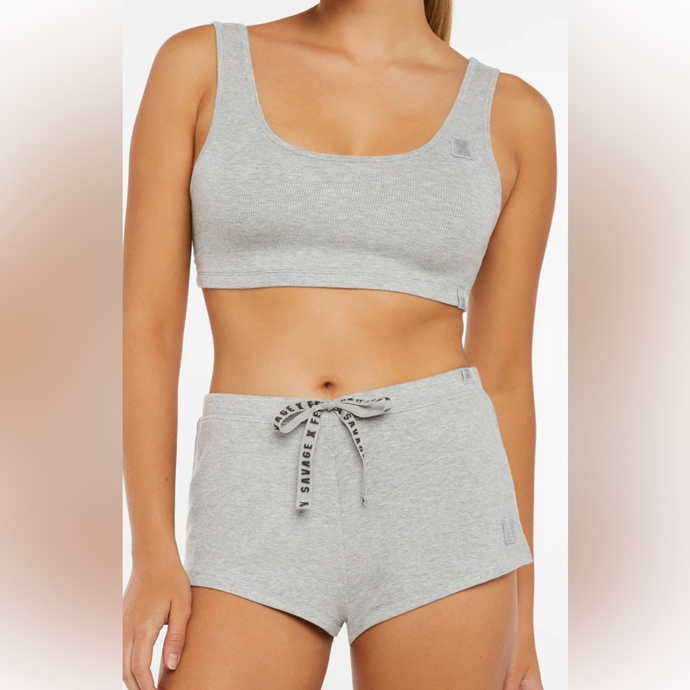 NWOT Savage X Fenty Ribbed Crop and Shorts Set
